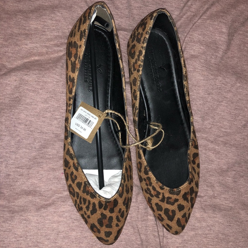 NWT Leopard print flats